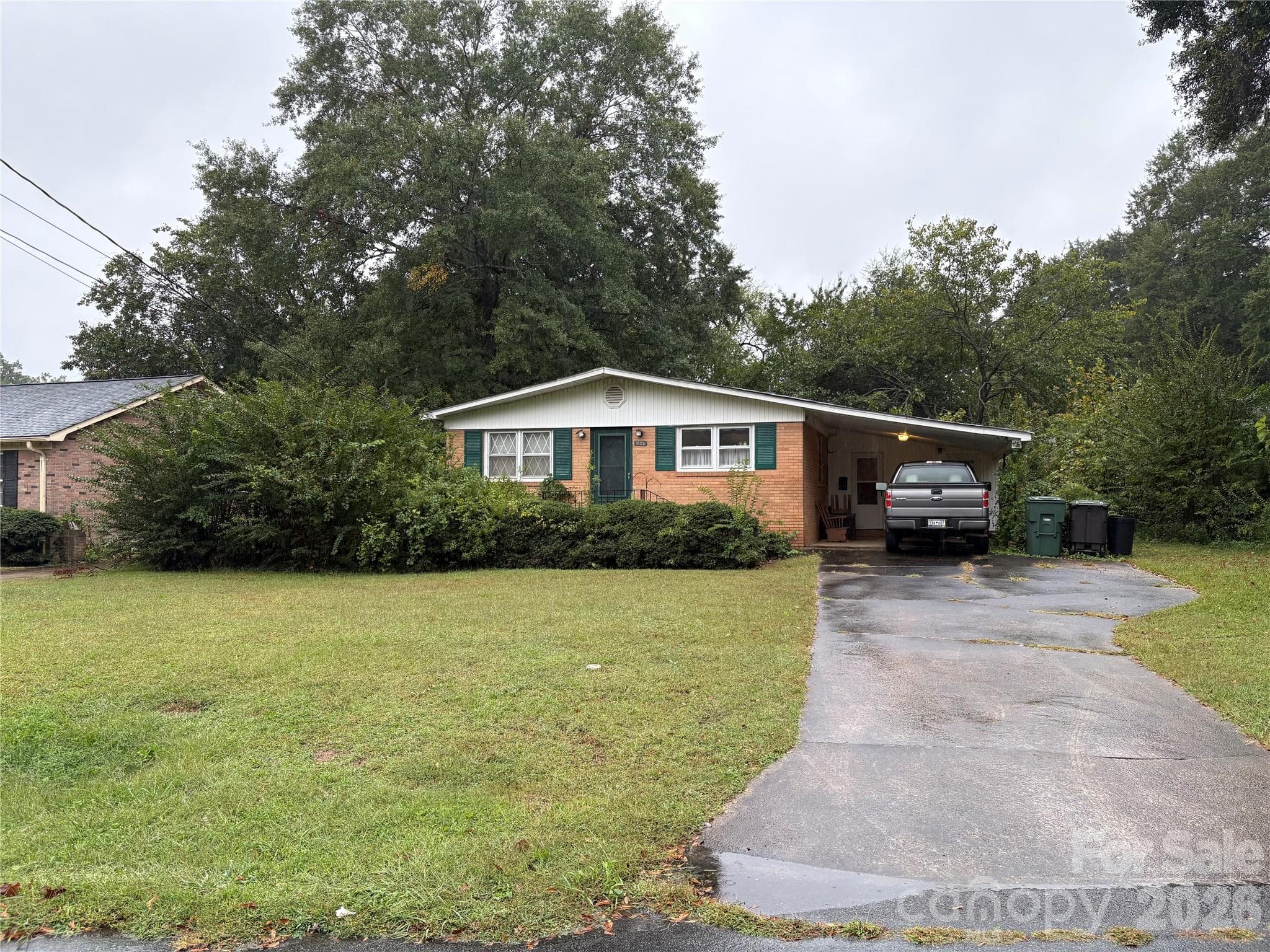 1622 Fairfield Drive