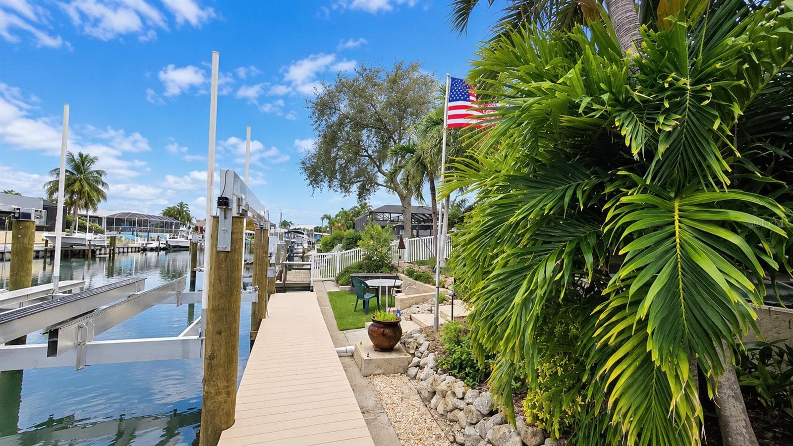 85 FOOT WATER FRONTAGE New 30 foot Composite Dock - 4907 CORAL BLVD, BRADENTON
