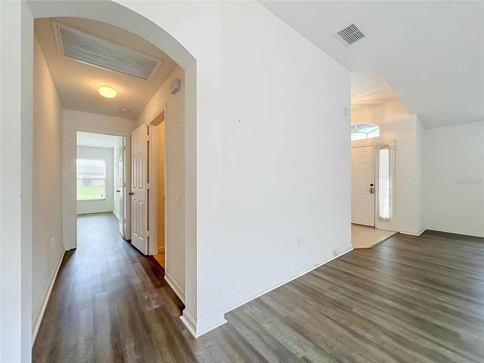 hallway to Primary Bedroom - 1199 SNUG HARBOR DR, CASSELBERRY