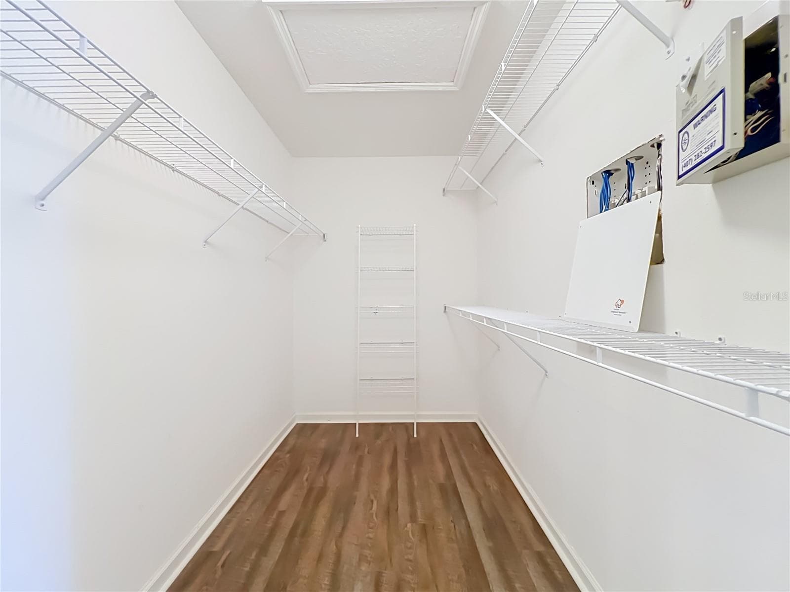 primary walk-in closet - 1199 SNUG HARBOR DR, CASSELBERRY