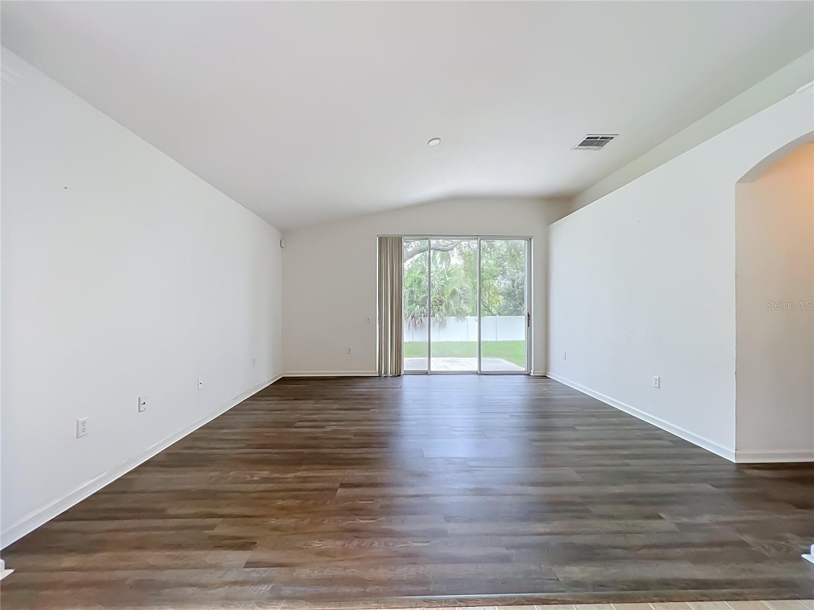 living room - 1199 SNUG HARBOR DR, CASSELBERRY
