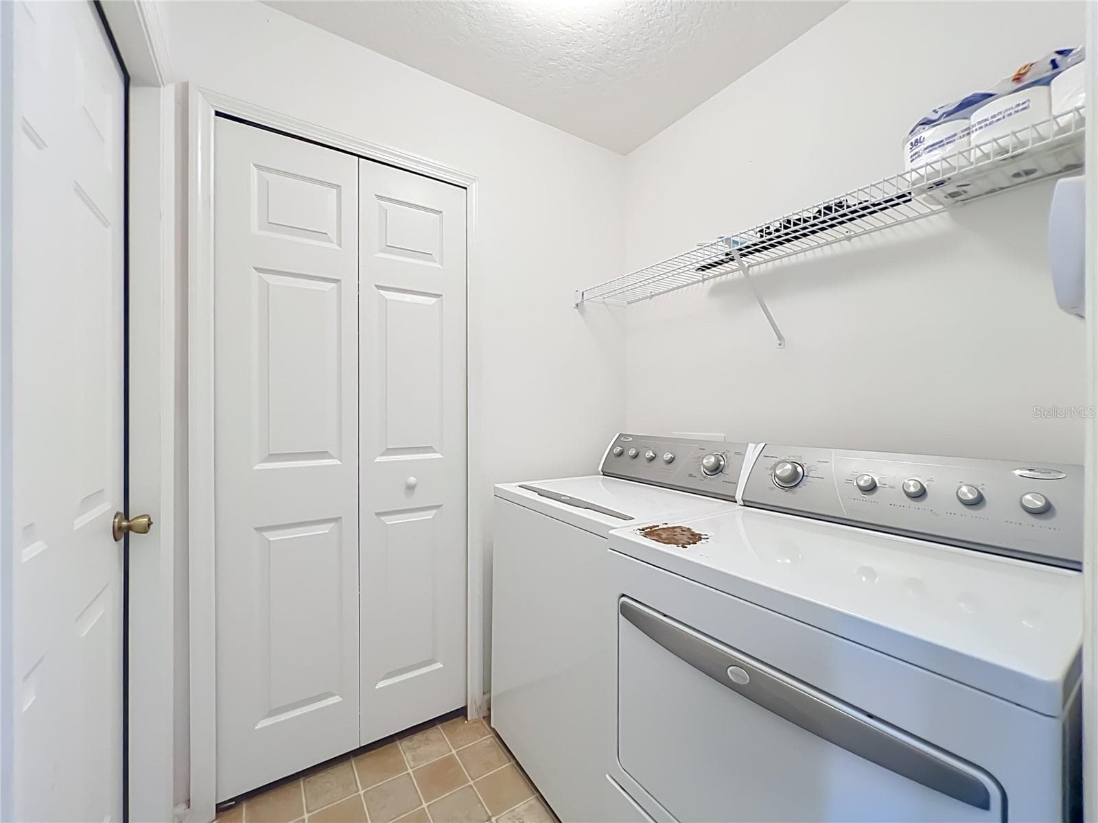 inside laundry room - 1199 SNUG HARBOR DR, CASSELBERRY