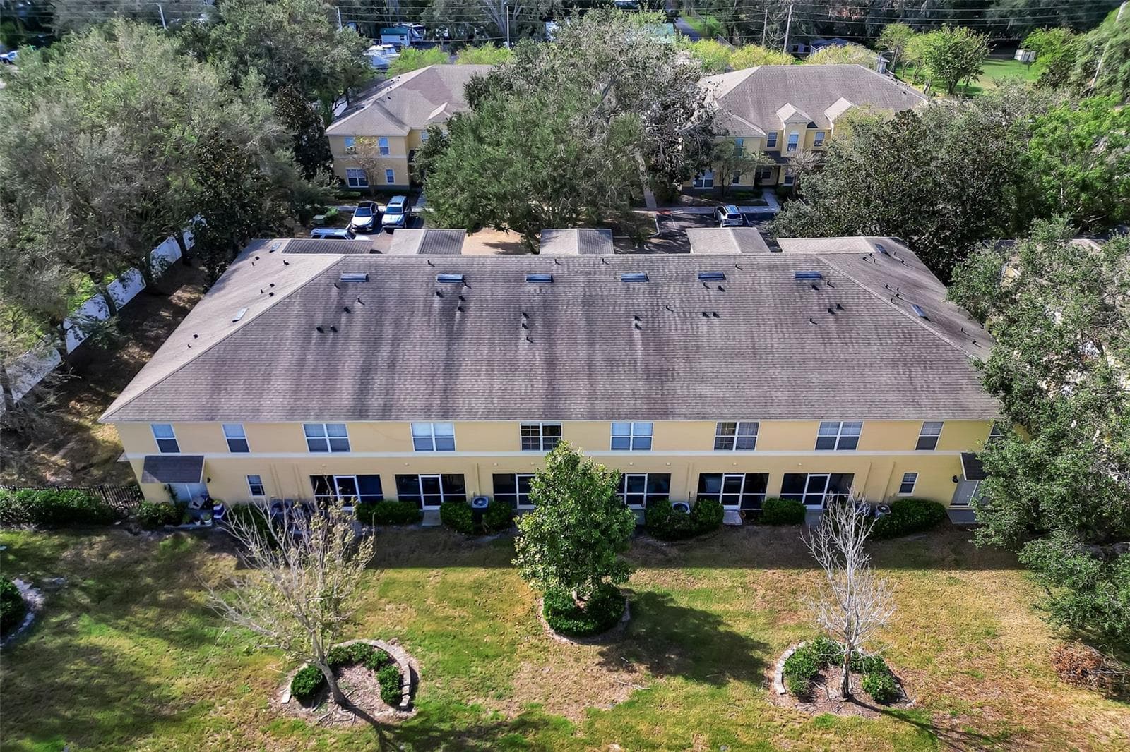 OVERHEAD DRONE - 209 DRAW BRIDGE LN, VALRICO