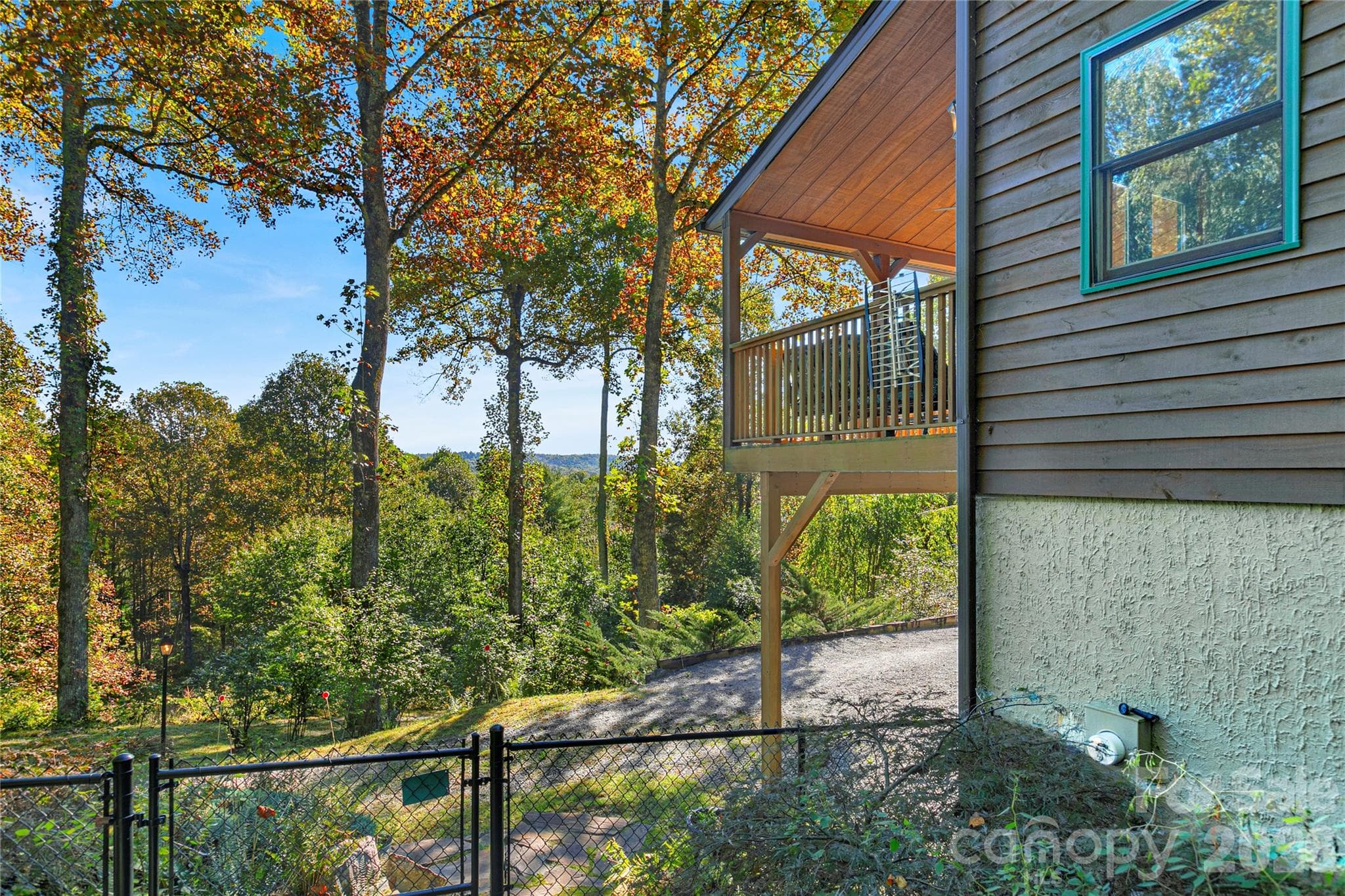 Single Family Residence at 373 Lynn Crest Drive, Brevard, photo 10 of 48