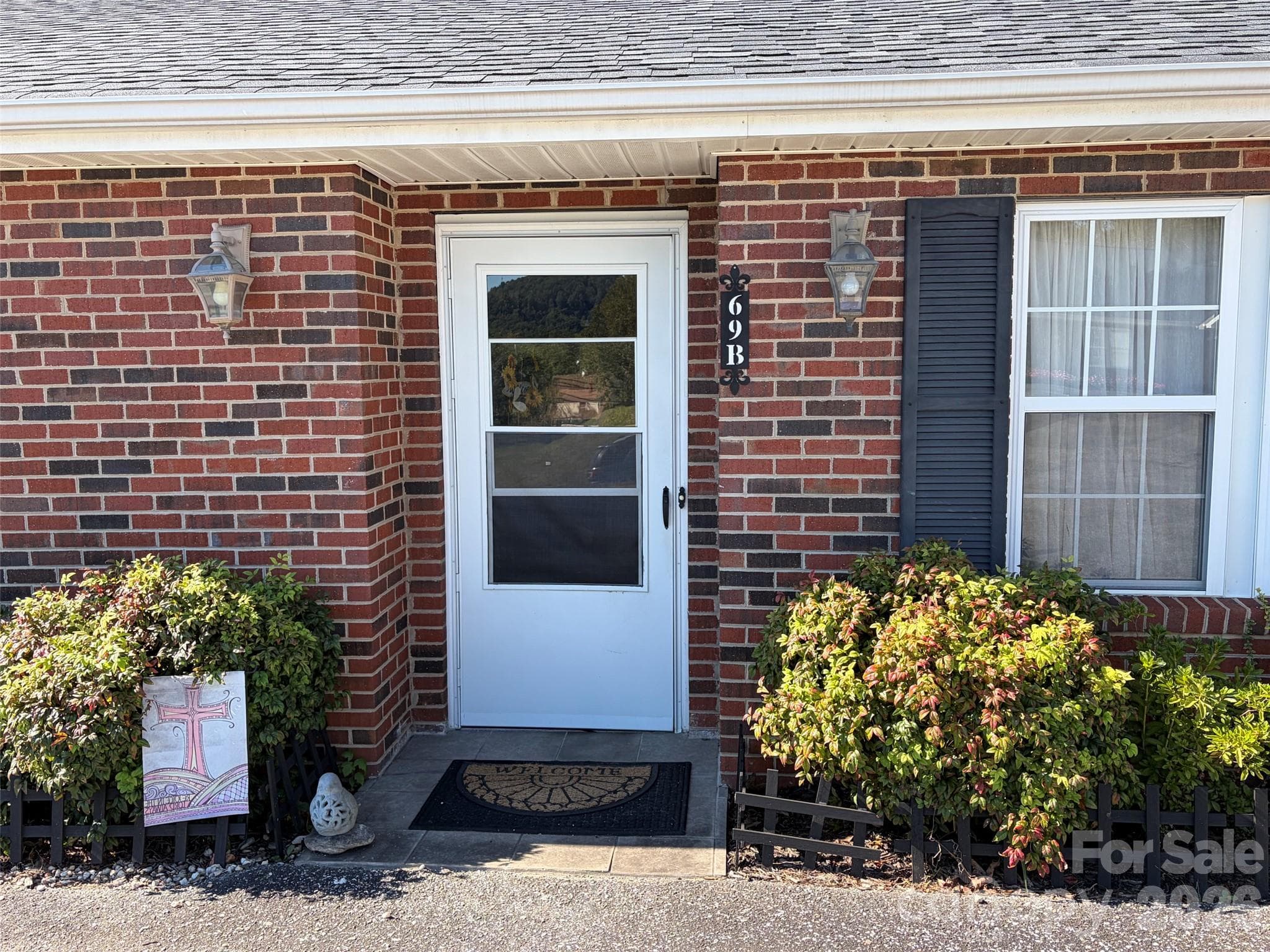 Townhouse at 69 B Buena Vista Ridge, Marion, photo 2 of 29