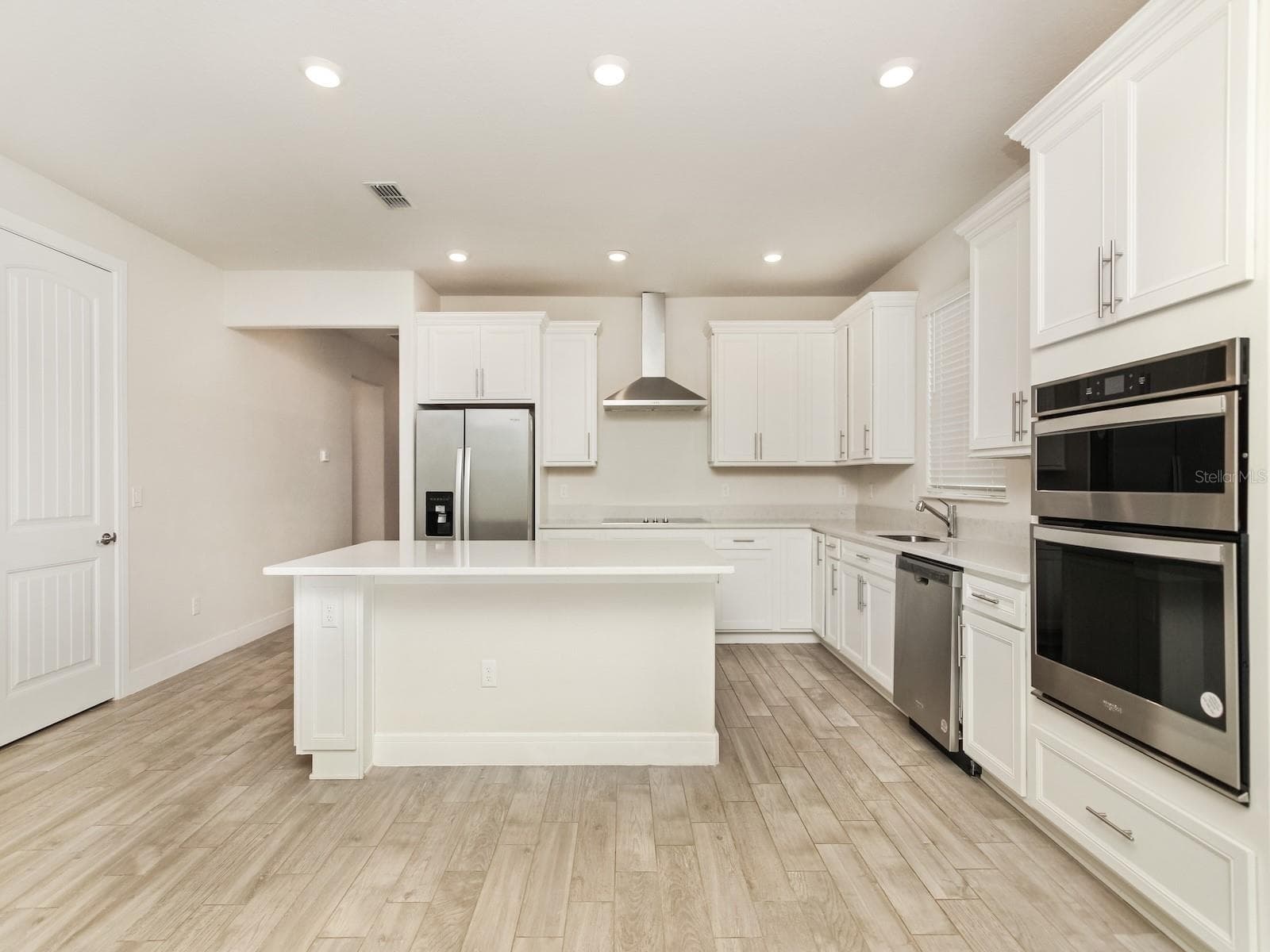 Single Family Residence at 9715 BROWN BURROW ST, ORLANDO, photo 5 of 46