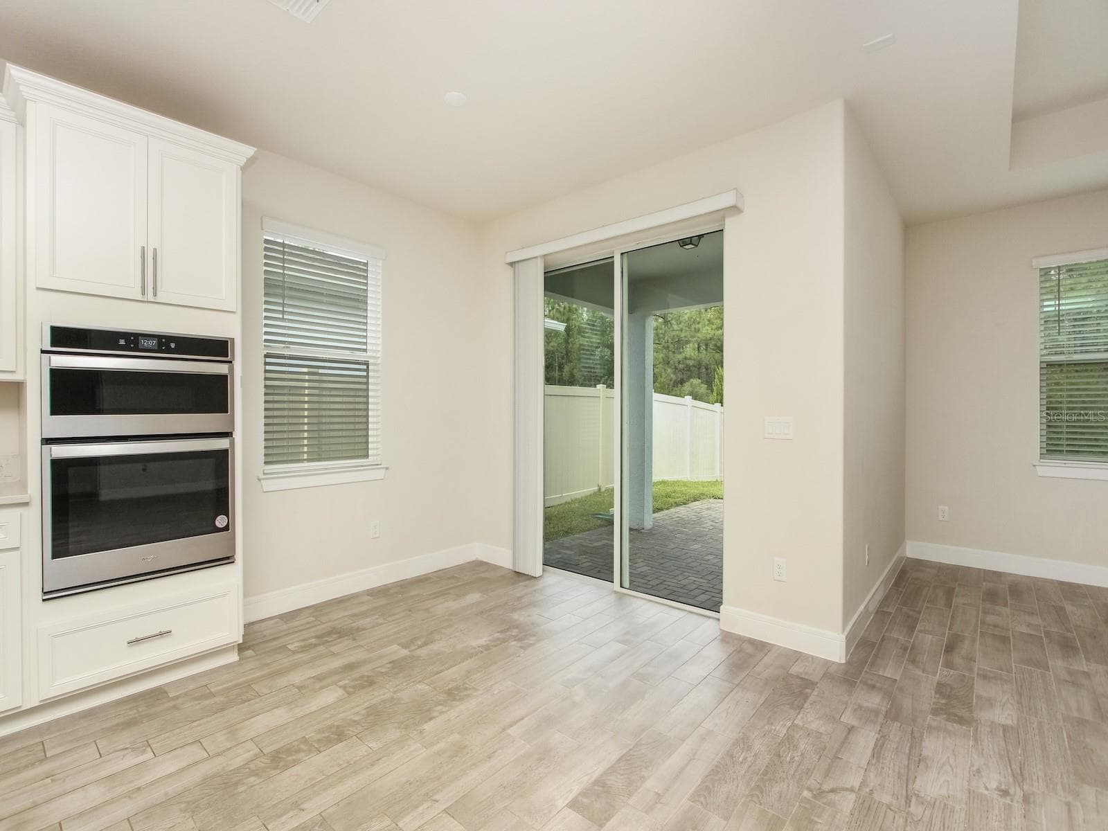 Single Family Residence at 9715 BROWN BURROW ST, ORLANDO, photo 10 of 46