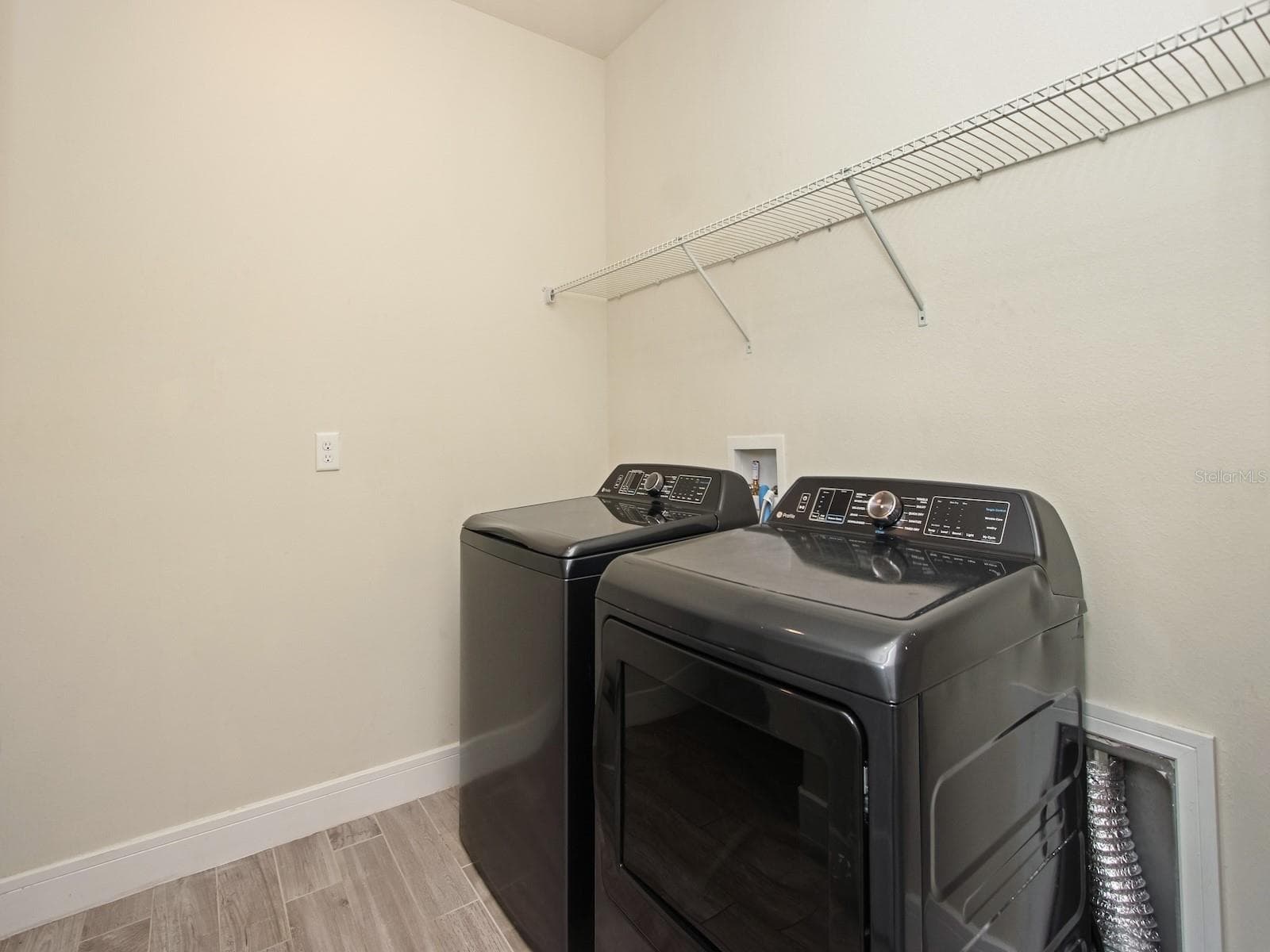 Single Family Residence at 9715 BROWN BURROW ST, ORLANDO, photo 33 of 46