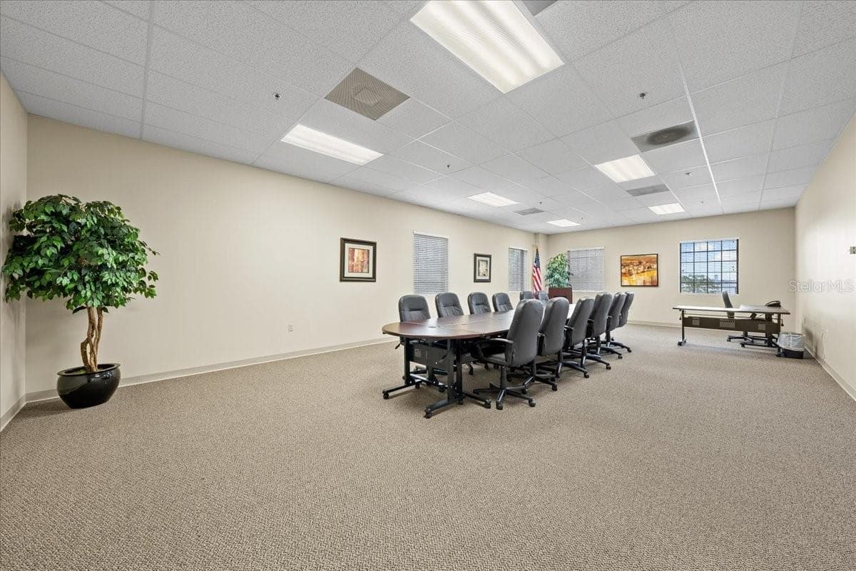 conference room - 8222 118TH AVE #600, LARGO