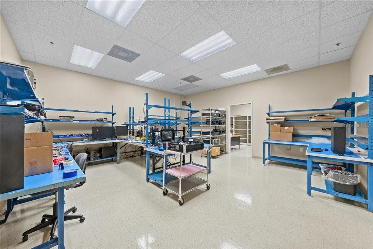 engineering room - 8222 118TH AVE #600, LARGO