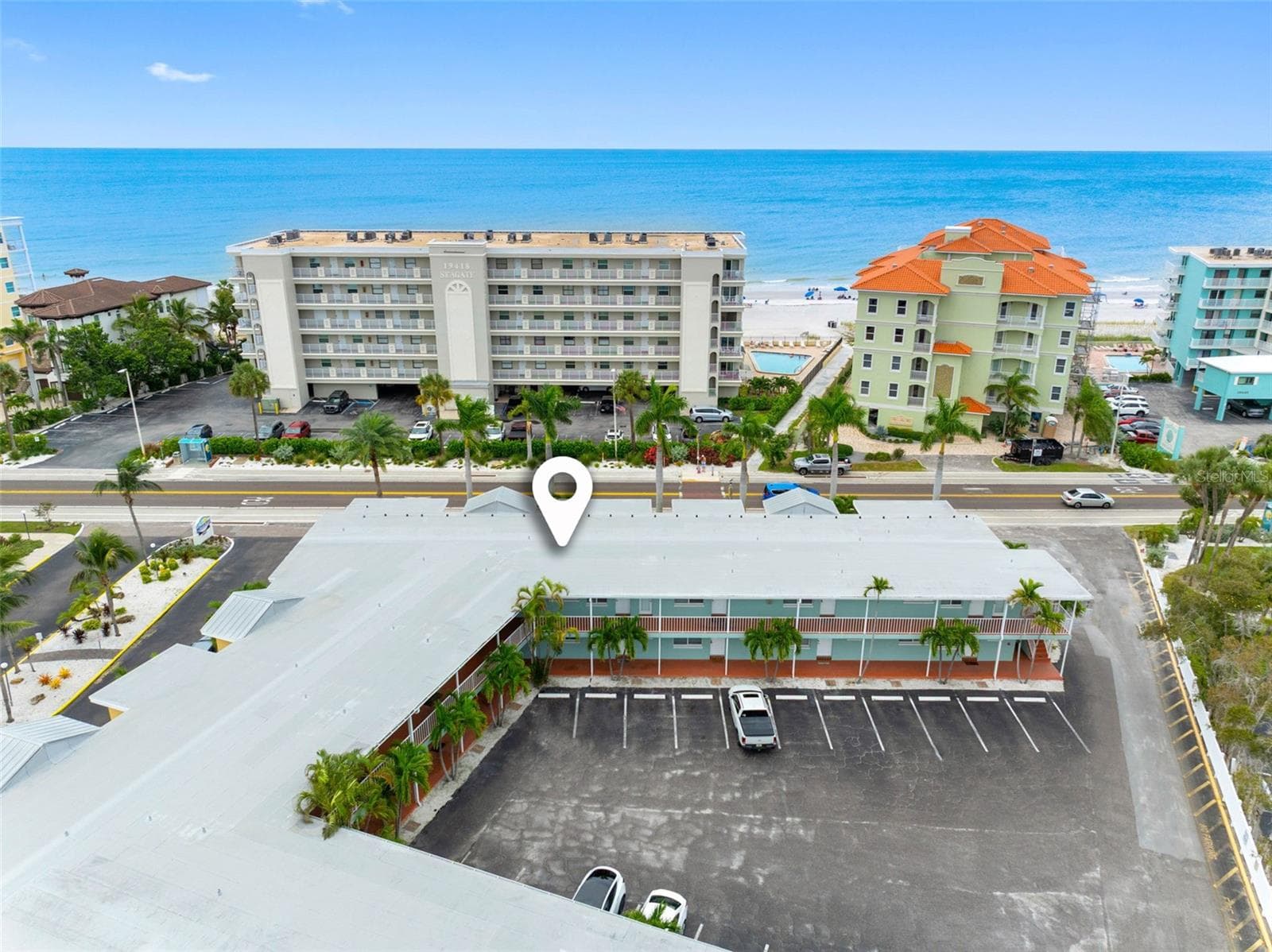 Condo - Hotel at 19417 GULF BLVD #D206, INDIAN SHORES, photo 26 of 27