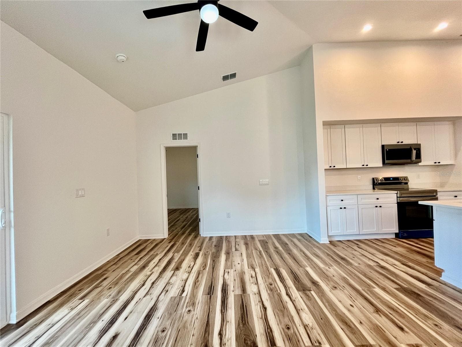 Single Family Residence at 2416 TAYLOR RD S, AUBURNDALE, photo 9 of 38