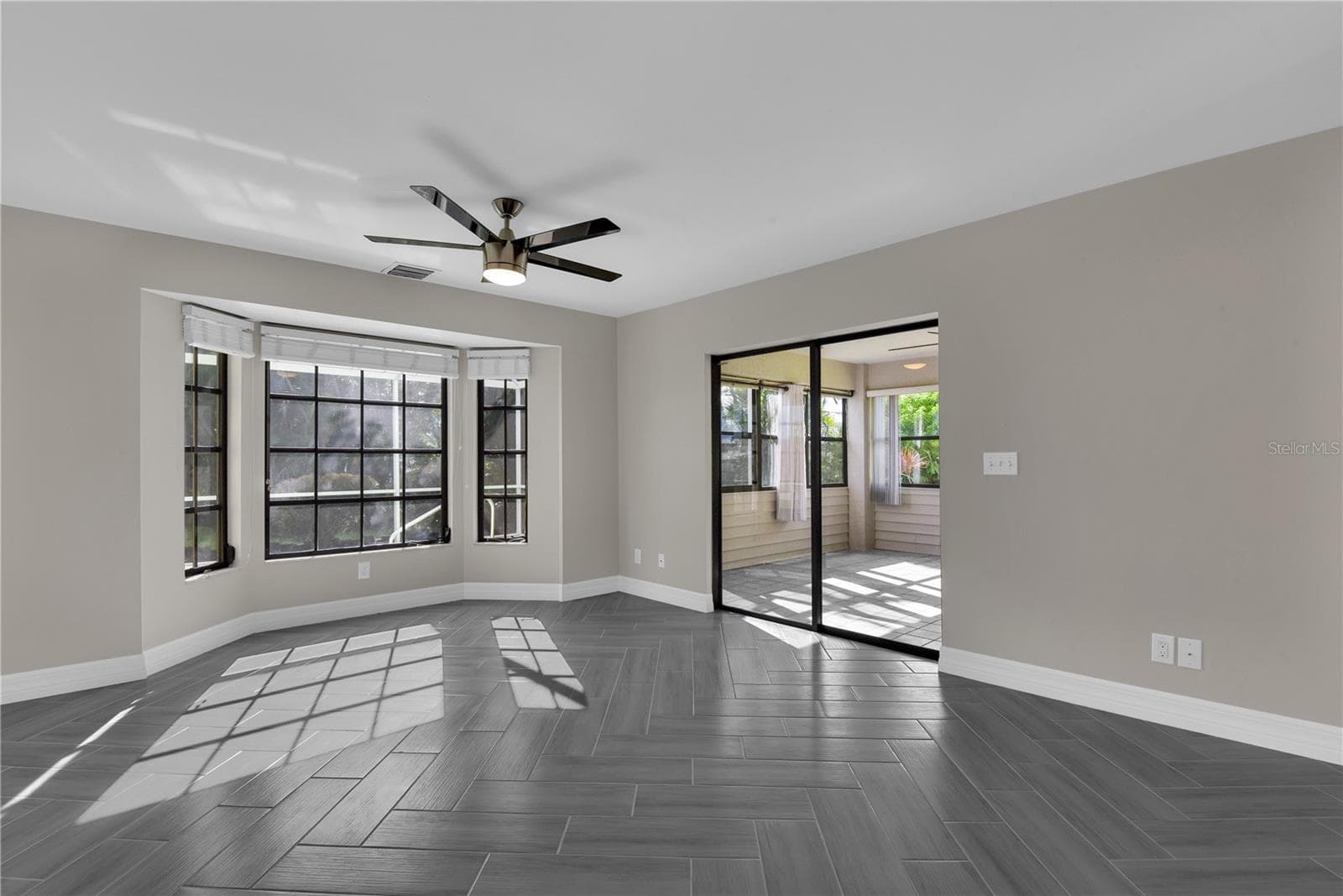 4838 living room - 4836-4838 MARINE DR, CAPE CORAL