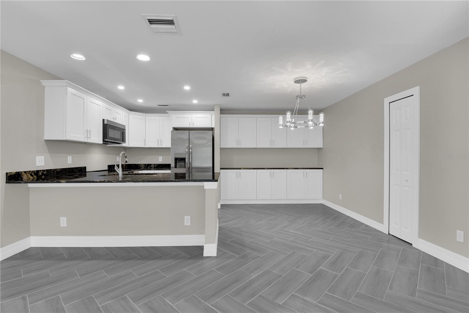 4838 Kitchen - 4836-4838 MARINE DR, CAPE CORAL