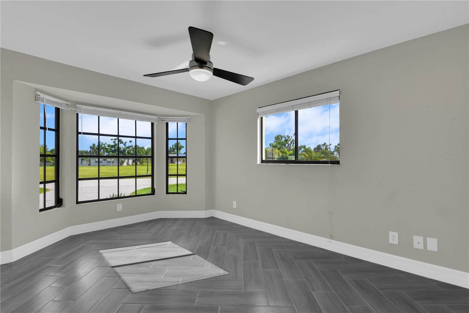 4838 guest room - 4836-4838 MARINE DR, CAPE CORAL