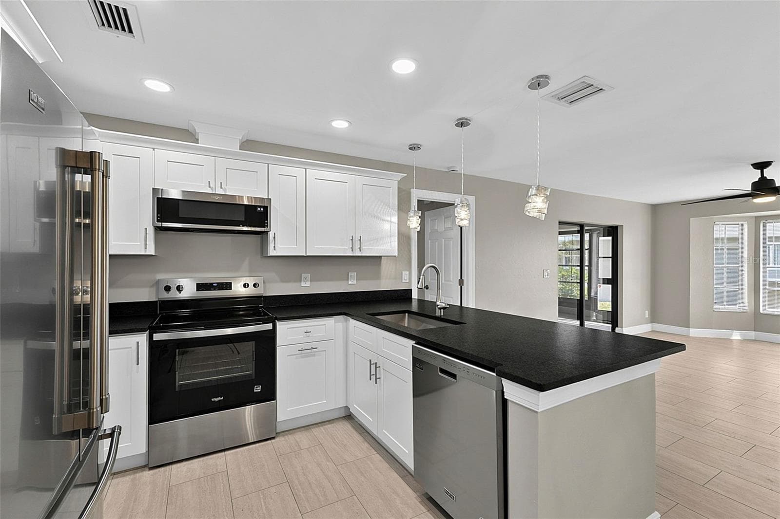 4836 kitchen - 4836-4838 MARINE DR, CAPE CORAL