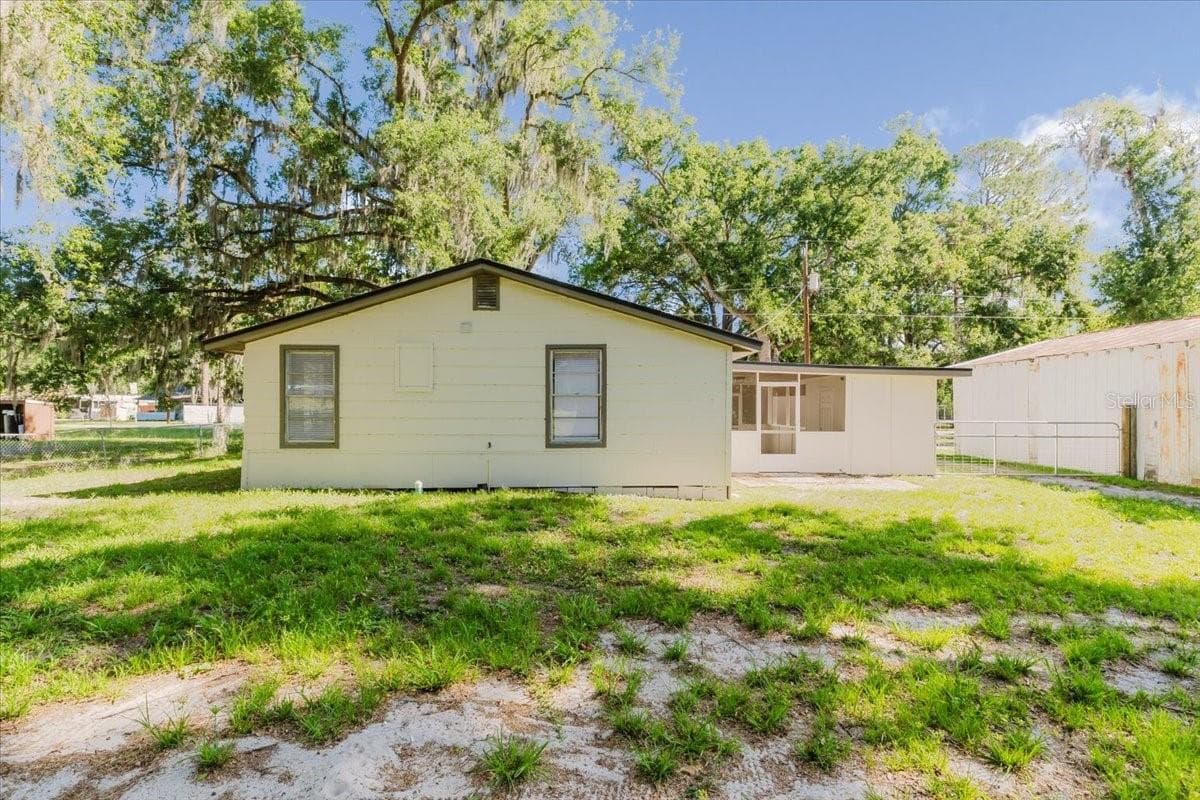 Single Family Residence at 2531 HEBB RD, AUBURNDALE, photo 5 of 31