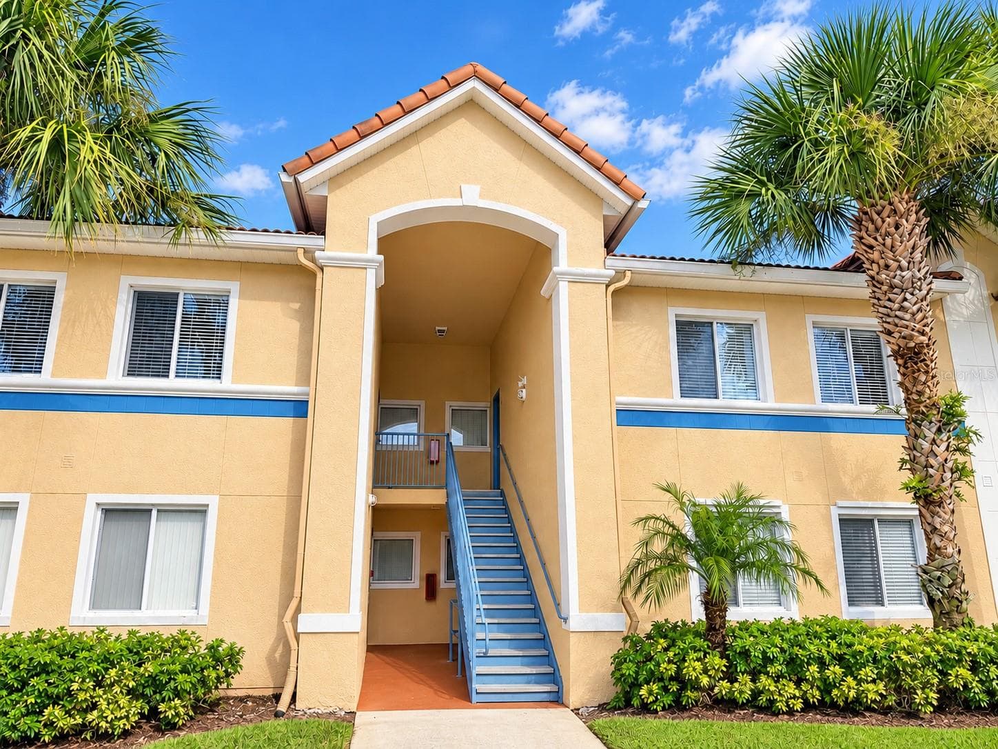 522 VILLA DEL SOL CIR #203