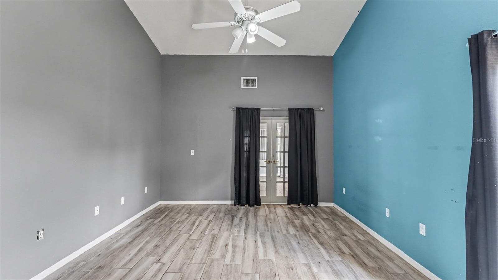 Single Family Residence at 1793 GREY FOX DR, LAKELAND, photo 17 of 39