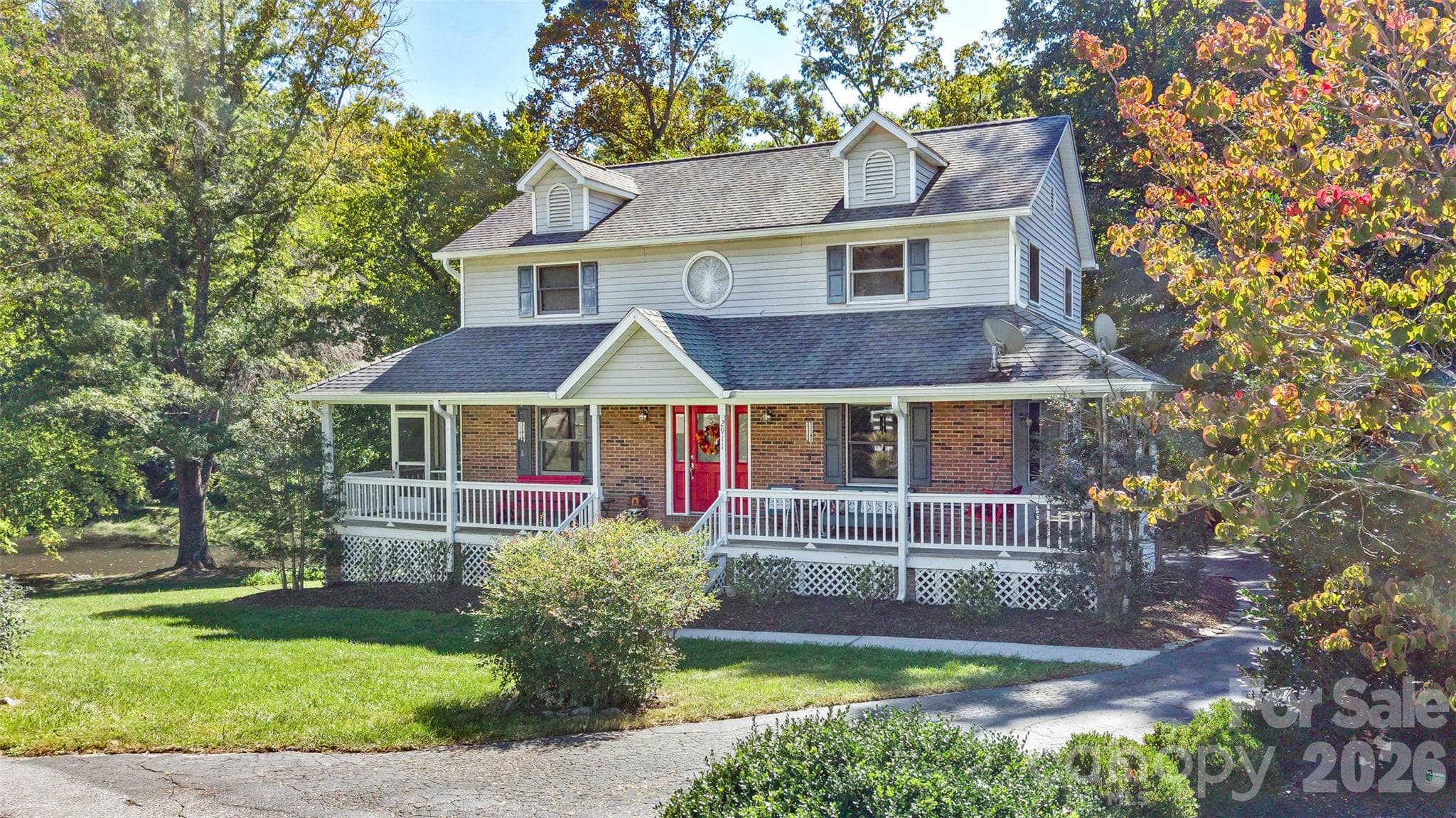 2911 Middleton Place