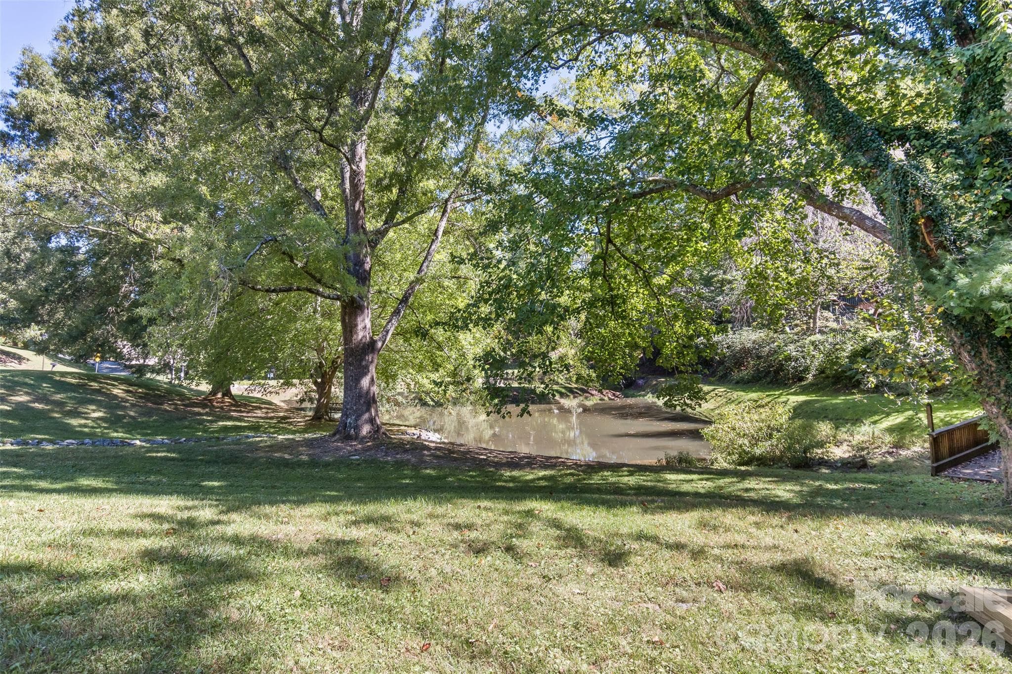 Community Pond Area - 2911 Middleton Place, Hendersonville