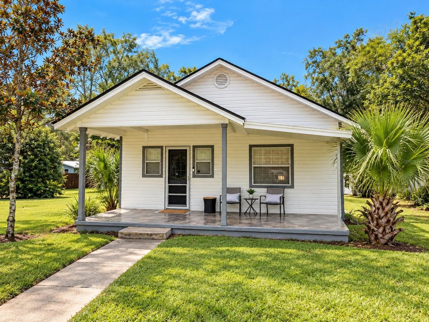 226 NE 3RD AVE