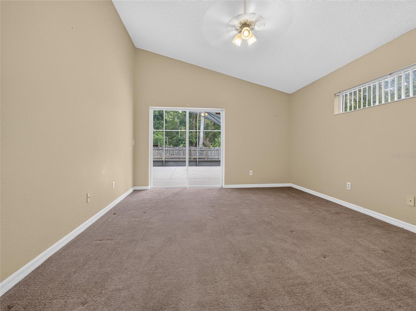 Single Family Residence at 507 CANARY ISLAND CT, ORLANDO, photo 18 of 42