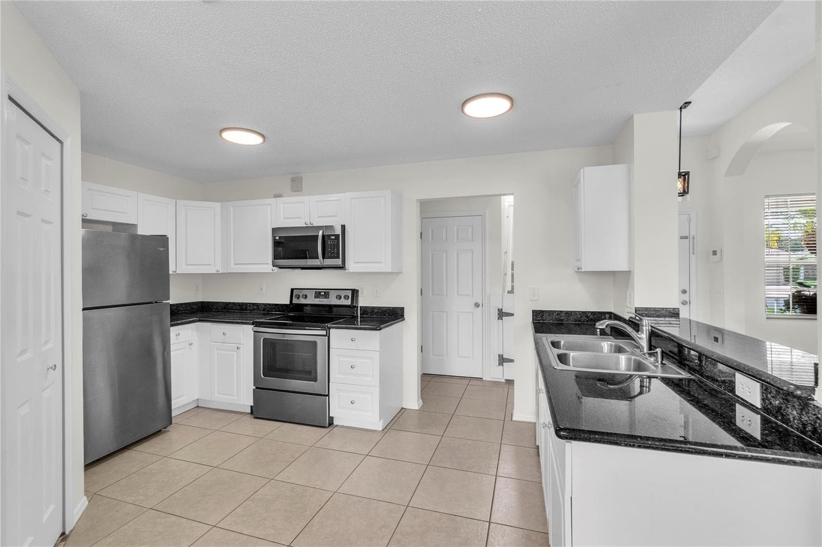 Single Family Residence at 11779 SHIRBURN CIR, PARRISH, photo 10 of 32