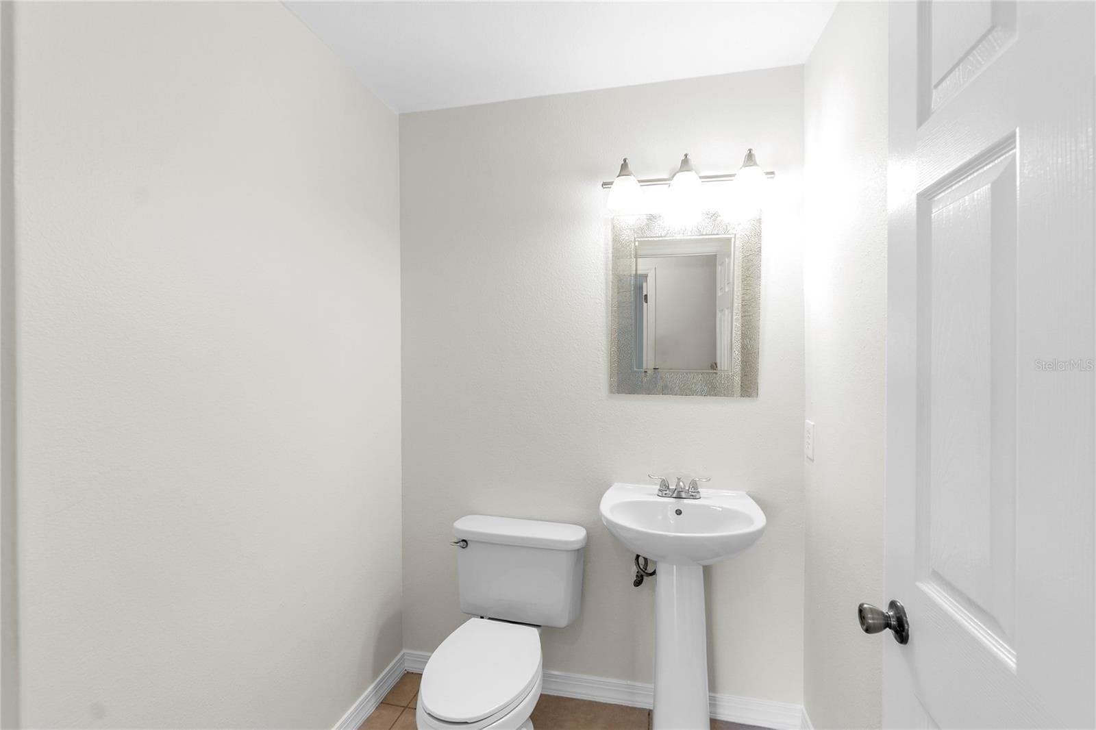 Guest Half Bath - 11779 SHIRBURN CIR, PARRISH
