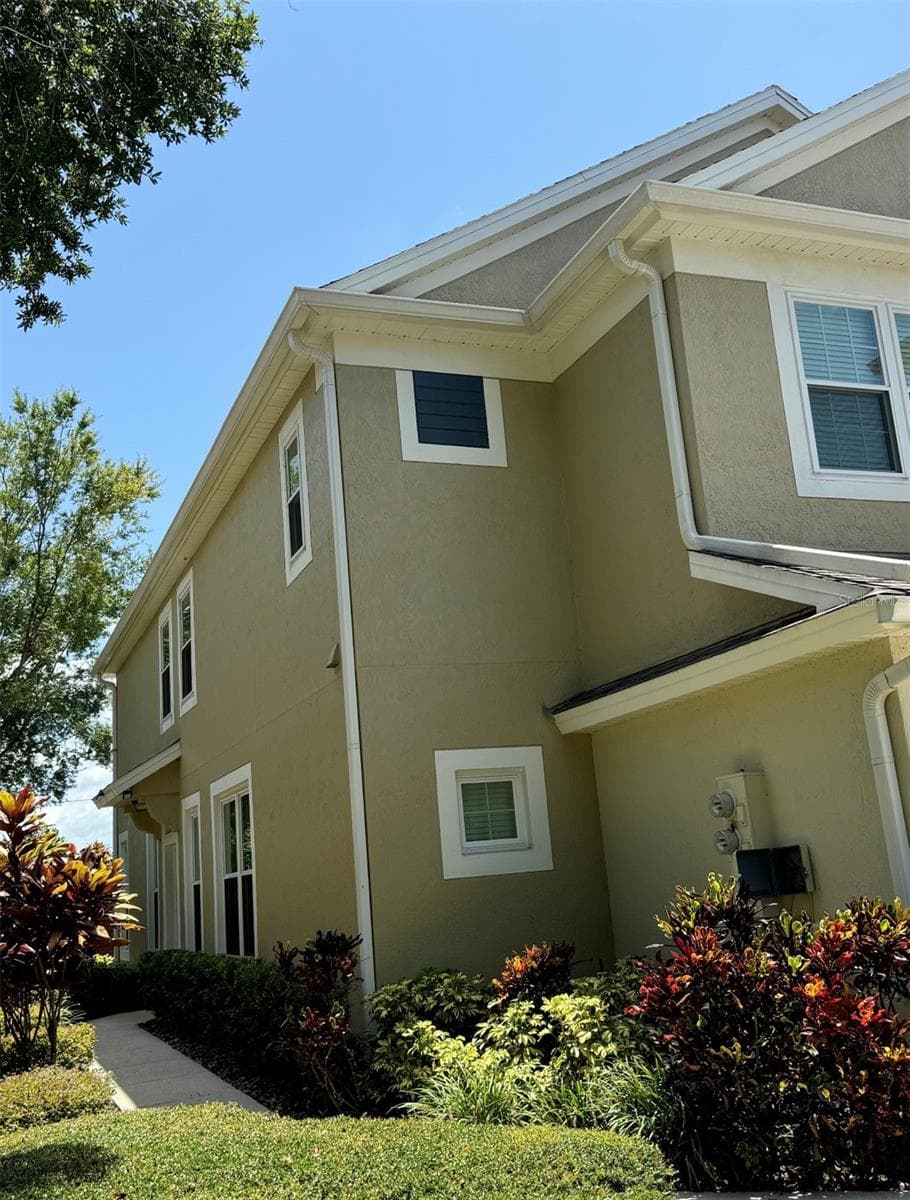 Townhouse at 1462 SICILIANO PT, WINTER PARK, photo 2 of 15