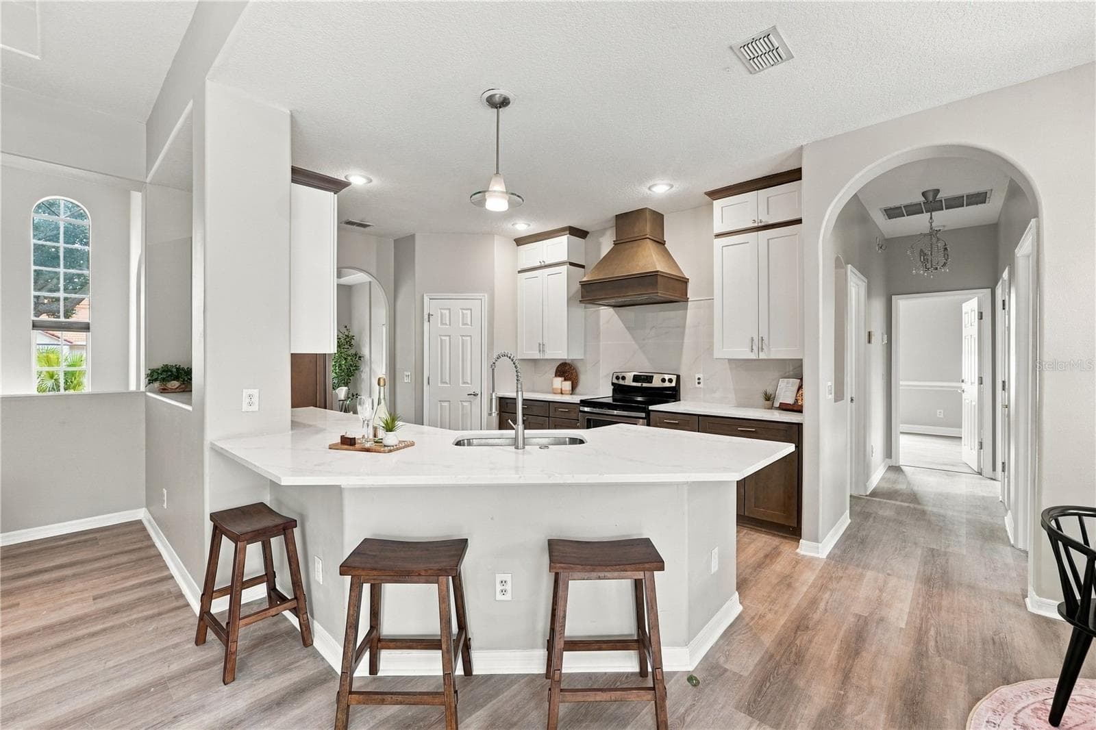 Single Family Residence at 7628 MILANO DR, ORLANDO, photo 6 of 21
