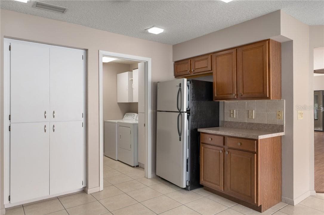Single Family Residence at 40 S Masters DR, HOMOSASSA FL 34446, photo 15 of 55