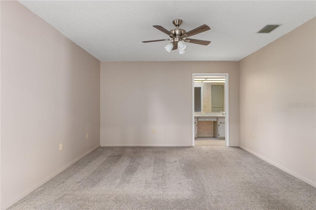 Single Family Residence at 40 S Masters DR, HOMOSASSA FL 34446, photo 20 of 55