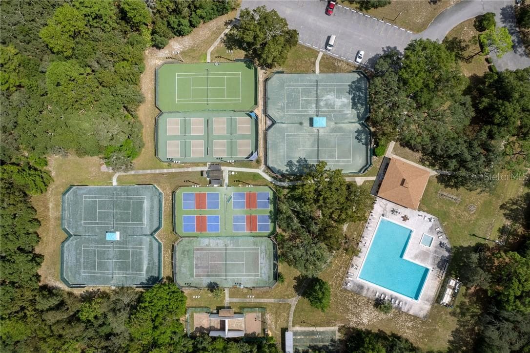 Single Family Residence at 40 S Masters DR, HOMOSASSA FL 34446, photo 42 of 55