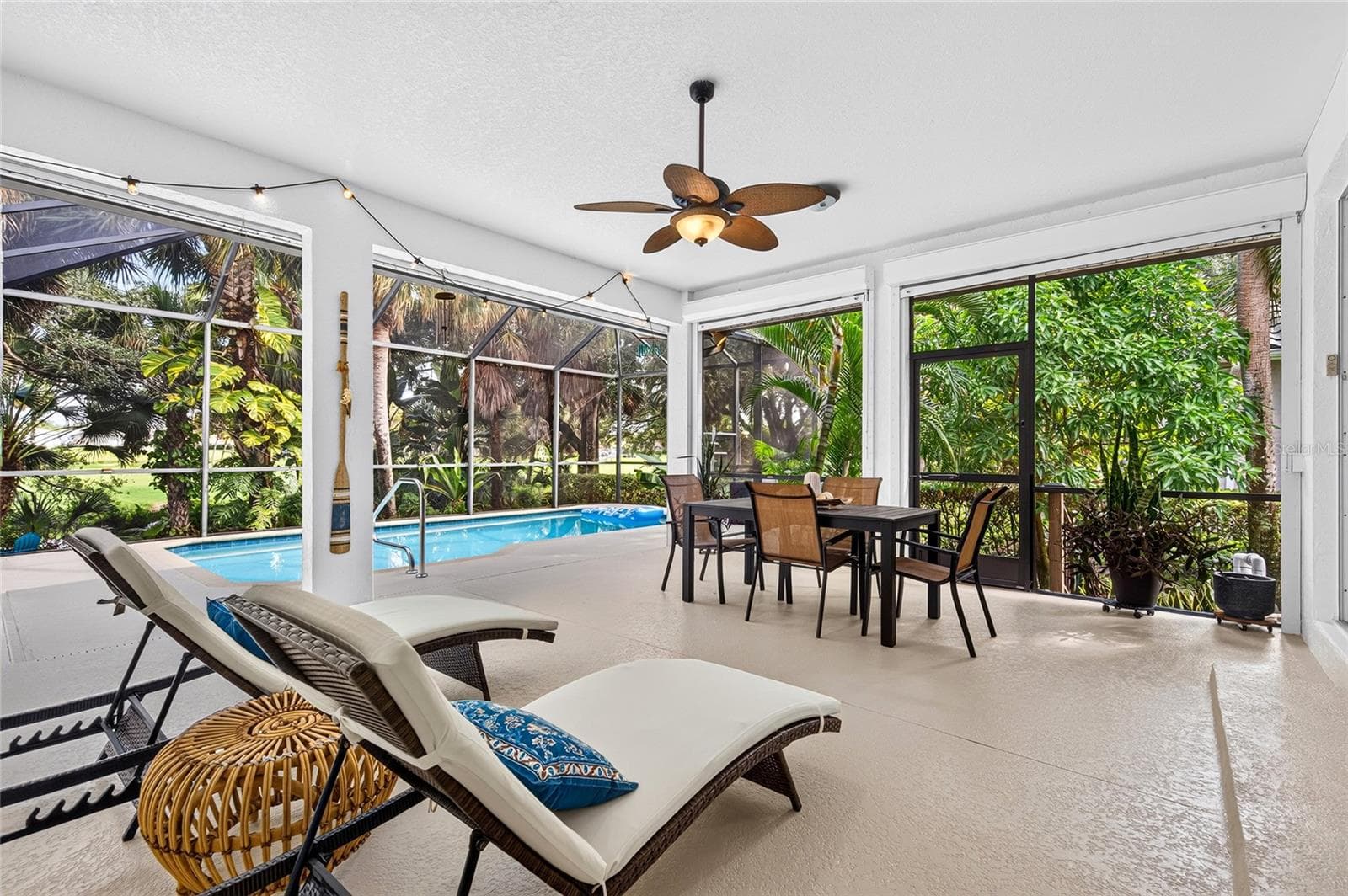 Days, evenings by the pool with room for family and friends. Look at that view! - 836 CONNEMARA CIR, VENICE