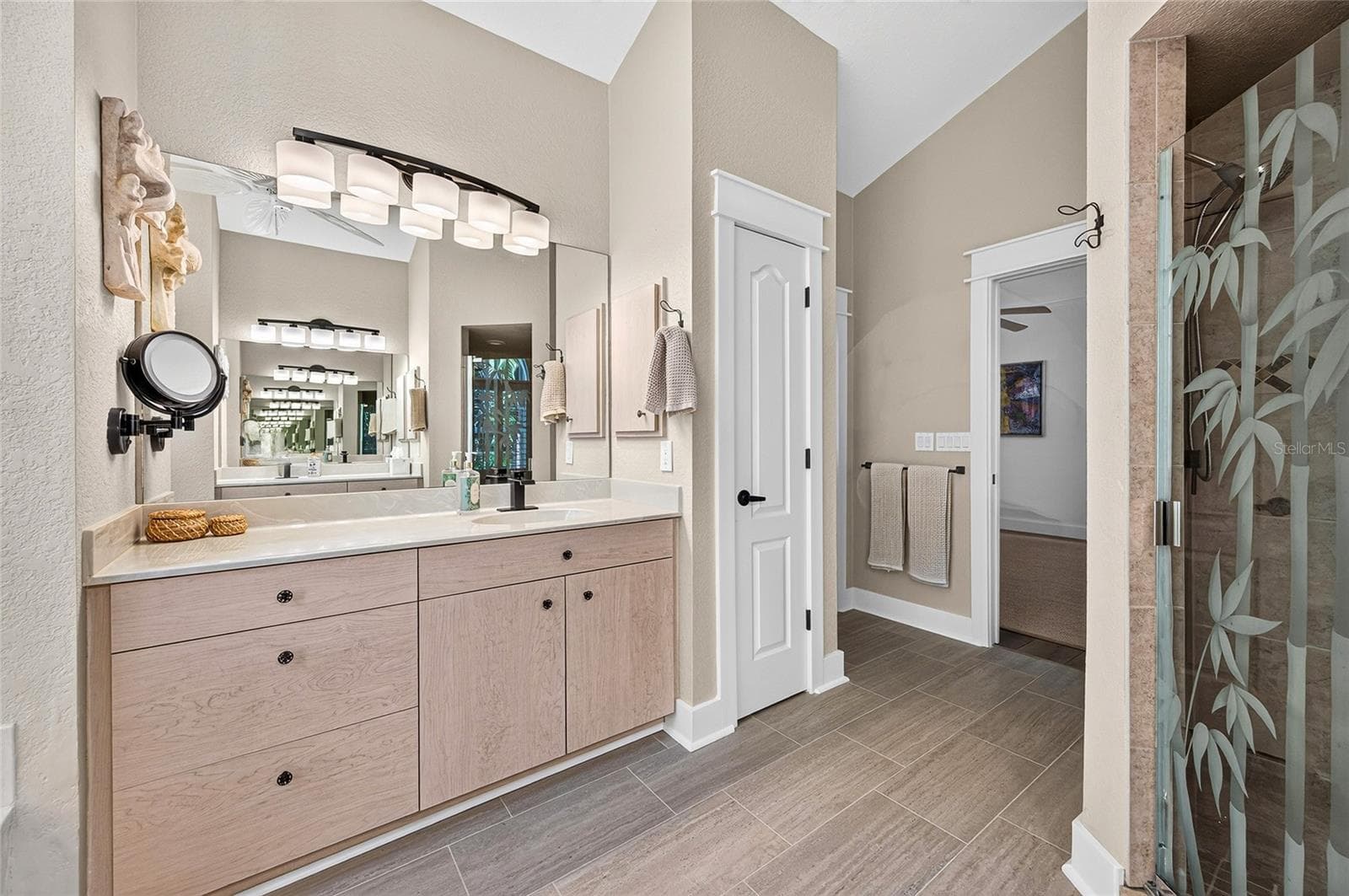 Single Family Residence at 836 CONNEMARA CIR, VENICE, photo 55 of 88