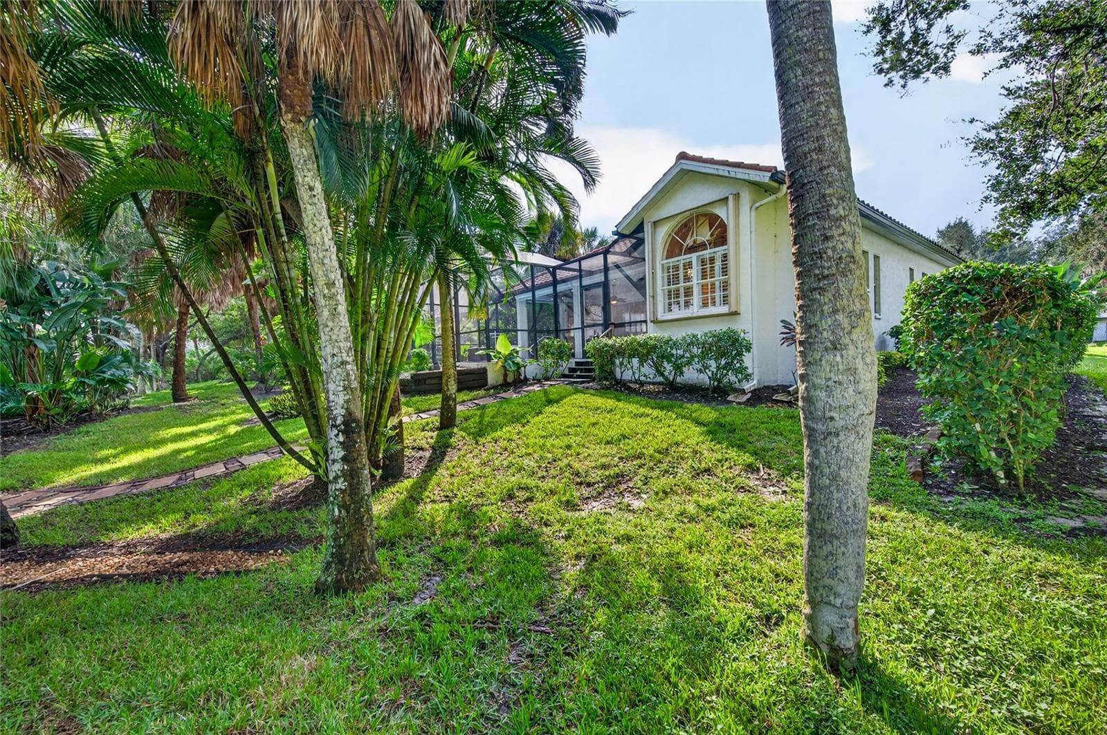 Single Family Residence at 836 CONNEMARA CIR, VENICE, photo 75 of 88