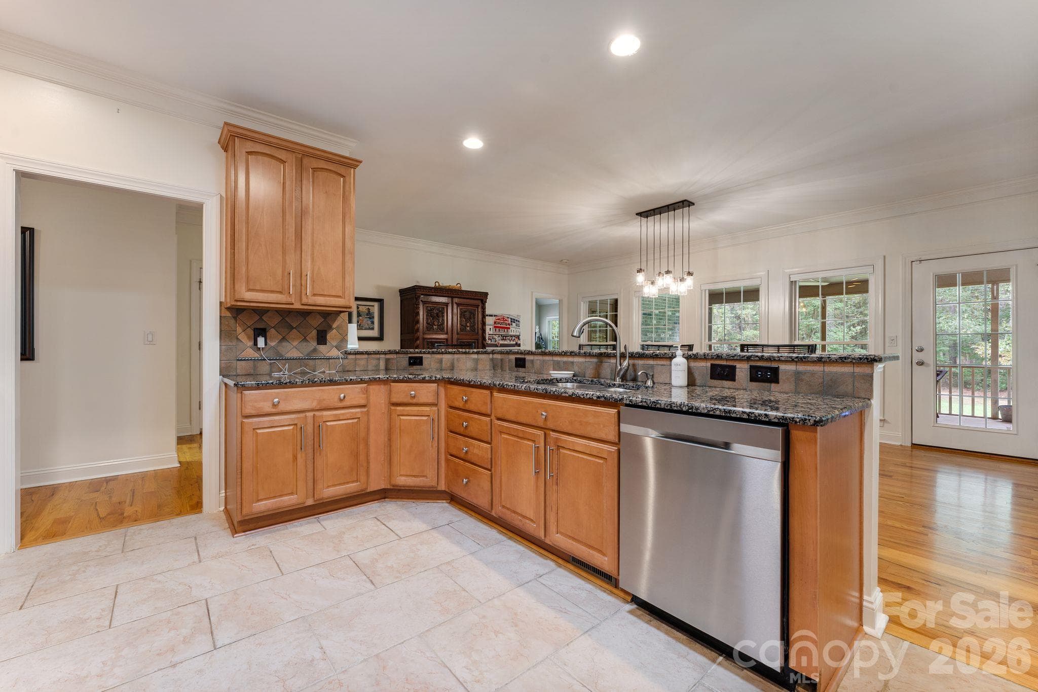 Single Family Residence at 6978 Pebble Bay Drive, Denver, photo 6 of 34