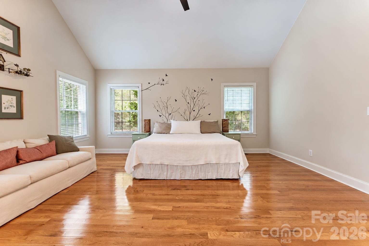 Single Family Residence at 6978 Pebble Bay Drive, Denver, photo 15 of 34