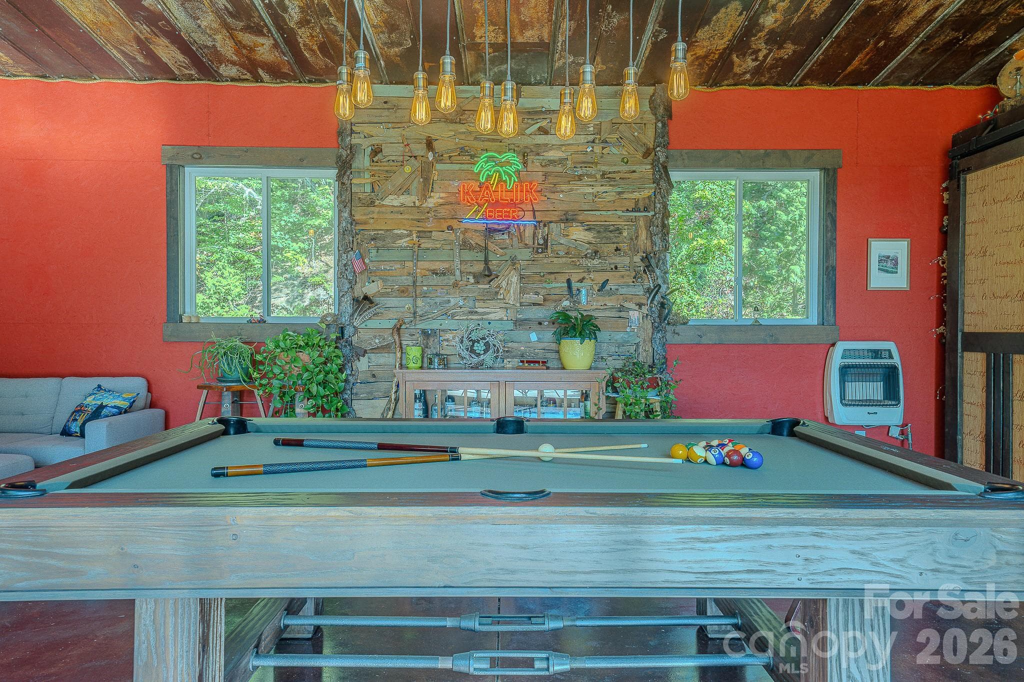 Fun for the whole family. - 54 Winning Way, Old Fort