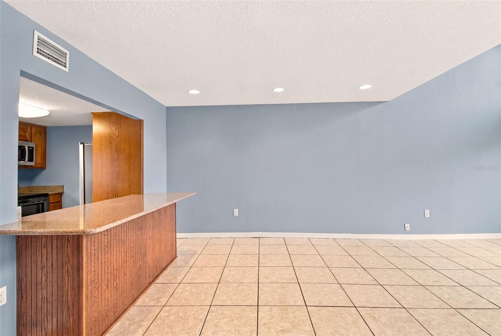 Breakfast bar/Dining room - 610 ORANGE DR #188, ALTAMONTE SPRINGS