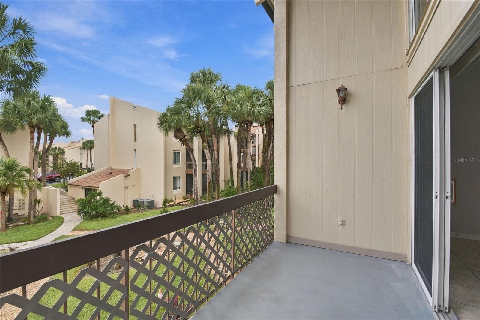 Balcony view away from Lake - 610 ORANGE DR #188, ALTAMONTE SPRINGS