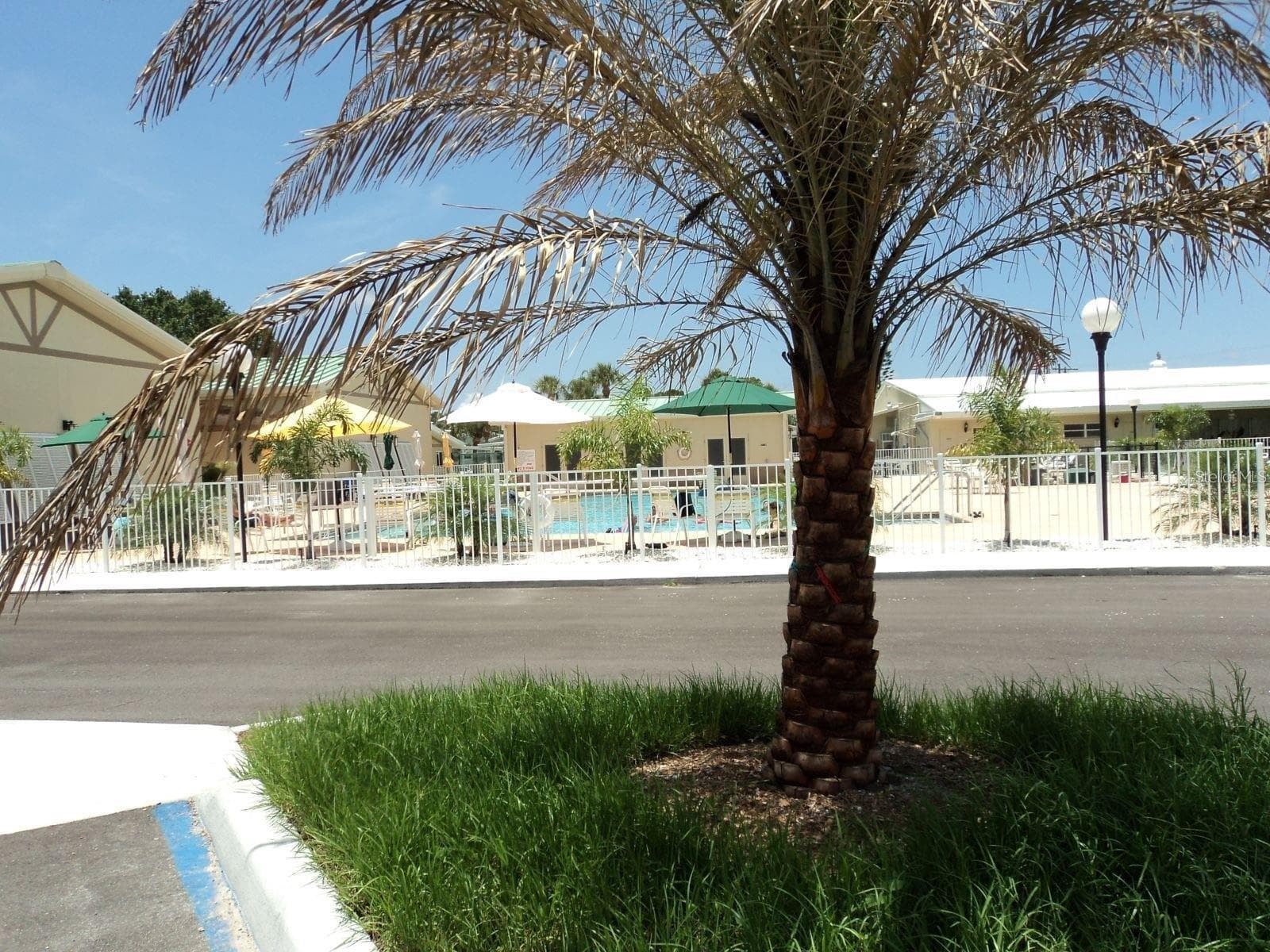 Mobile Home at 864 S GREEN CIR, VENICE, photo 15 of 18