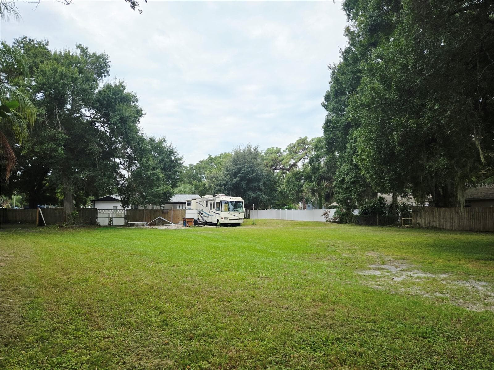 Single Family Residence at 3119 W LAMBRIGHT ST, TAMPA, photo 26 of 28