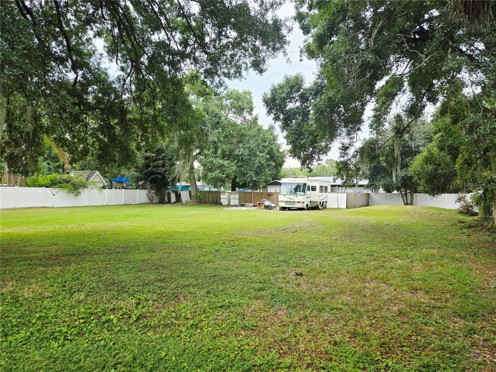 Single Family Residence at 3119 W LAMBRIGHT ST, TAMPA, photo 28 of 28