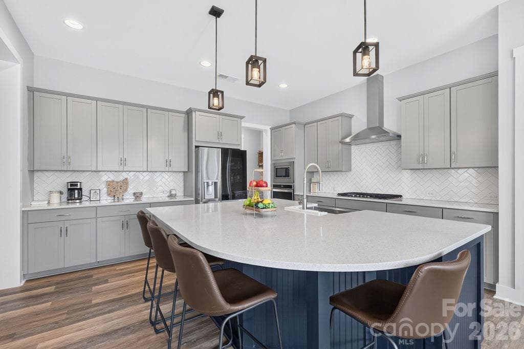 Single Family Residence at 2419 Paddlers Cove Drive, Clover, photo 15 of 48
