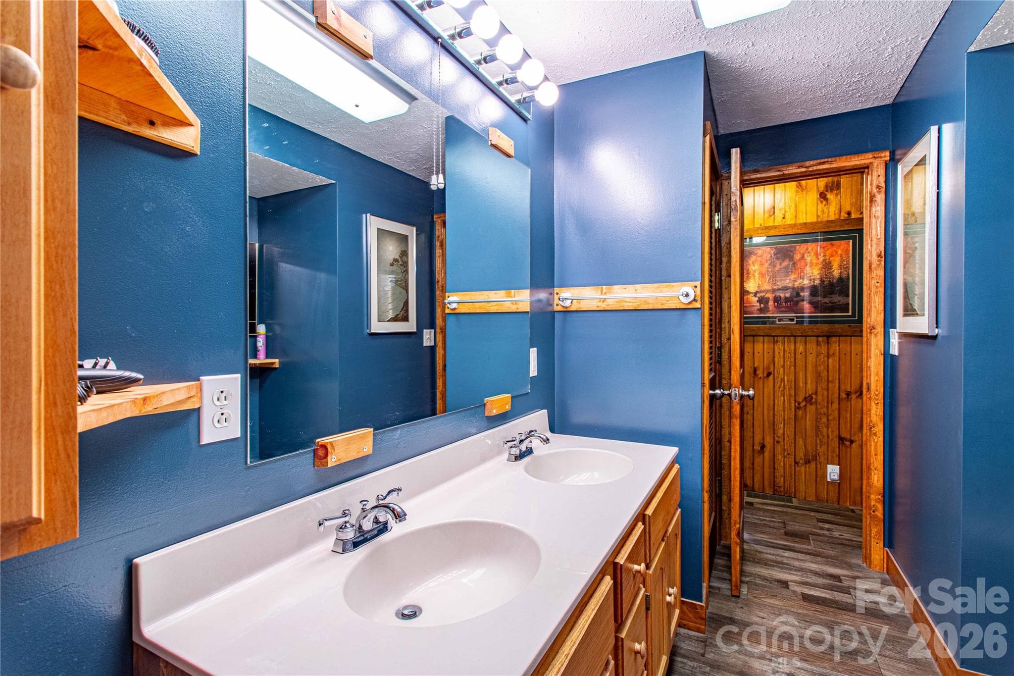 Single Family Residence at 153 Montgomery Place Lane, Zirconia, photo 19 of 40
