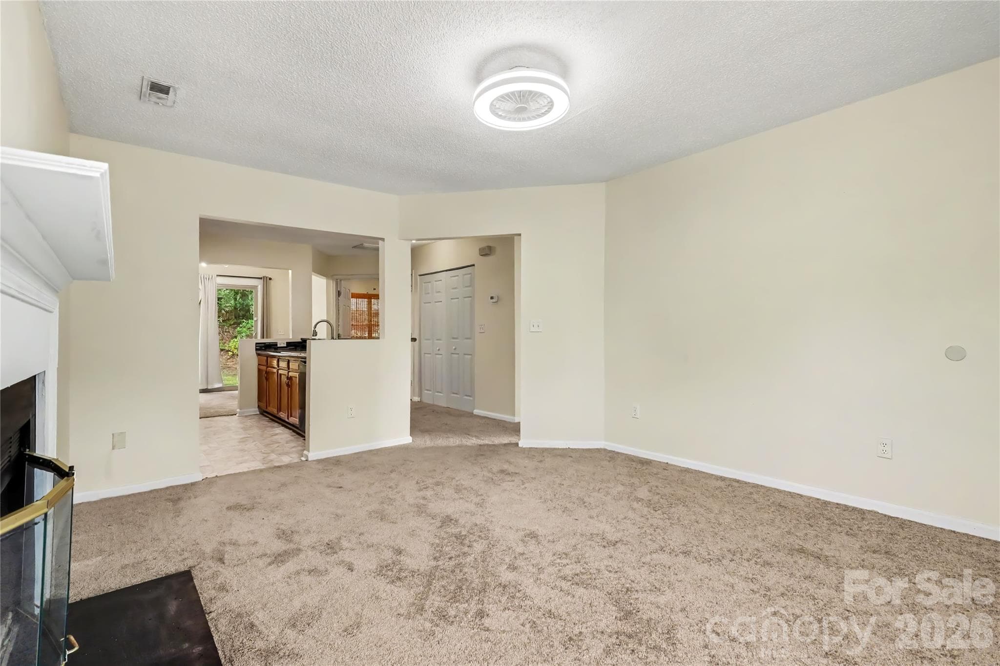 Single Family Residence at 1611 Dendy Lane, Pineville, photo 6 of 26