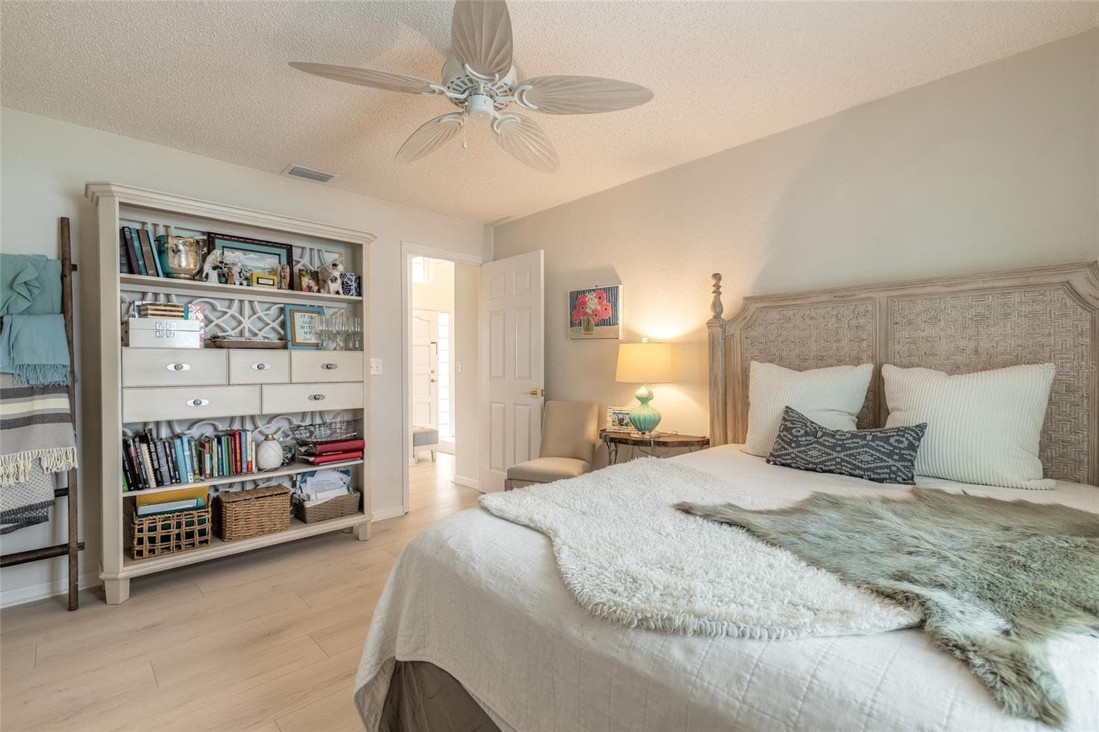 Bedroom 2 - 9 SEA GULL DR, ORMOND BEACH