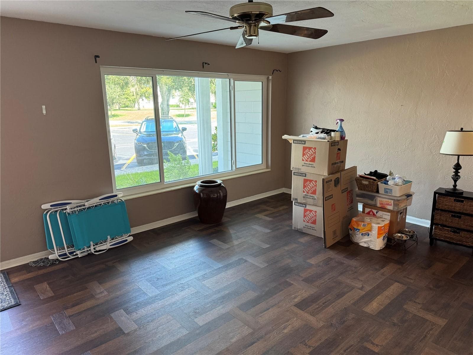 Condominium at 2020 WORLD PARKWAY BLVD #8, CLEARWATER, photo 3 of 9